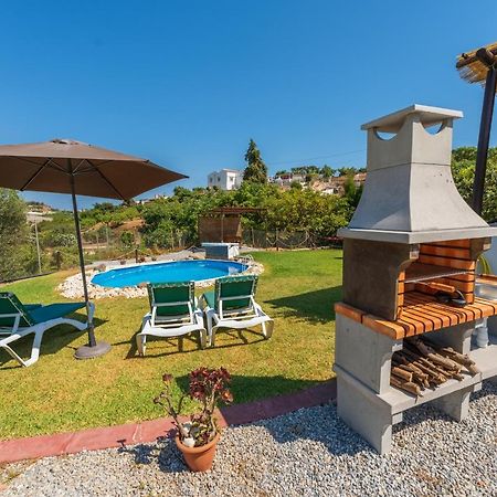 Cortijo Jimena New Villa เนร์คา ภายนอก รูปภาพ